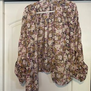 Patterned blouse